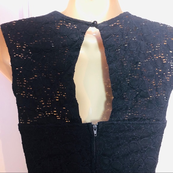 Poof | black lace sweetheart dress - Picture 4 of 4